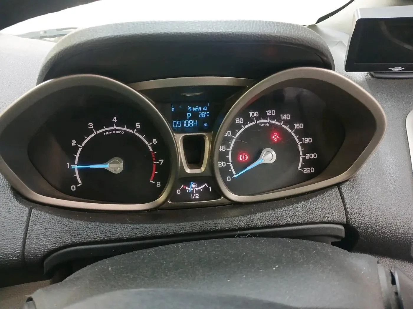 2015 Ford Ecosport TITANIUM 1.5L PETROL AT, Petrol, Automatic, 97,084 km, interior