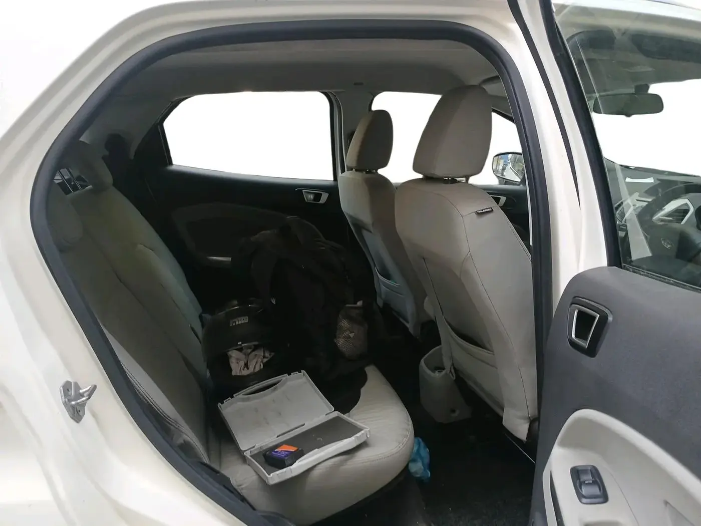 2015 Ford Ecosport TITANIUM 1.5L PETROL AT, Petrol, Automatic, 97,084 km, interior