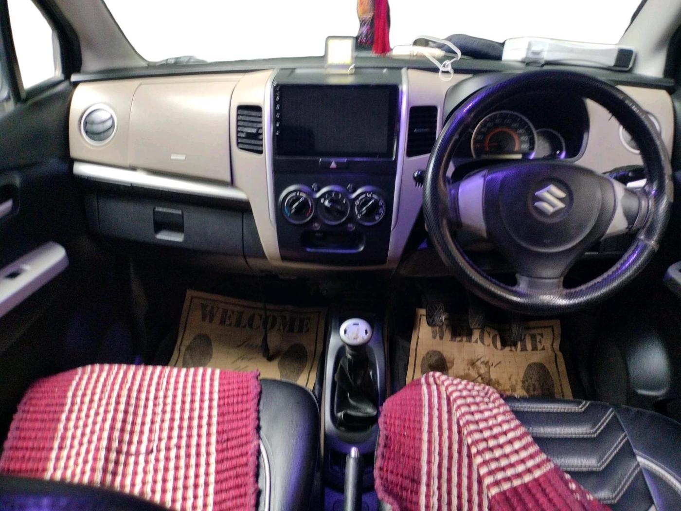 2015 Maruti Wagon R 1.0 VXI, Petrol, Manual, 94,889 km, interior
