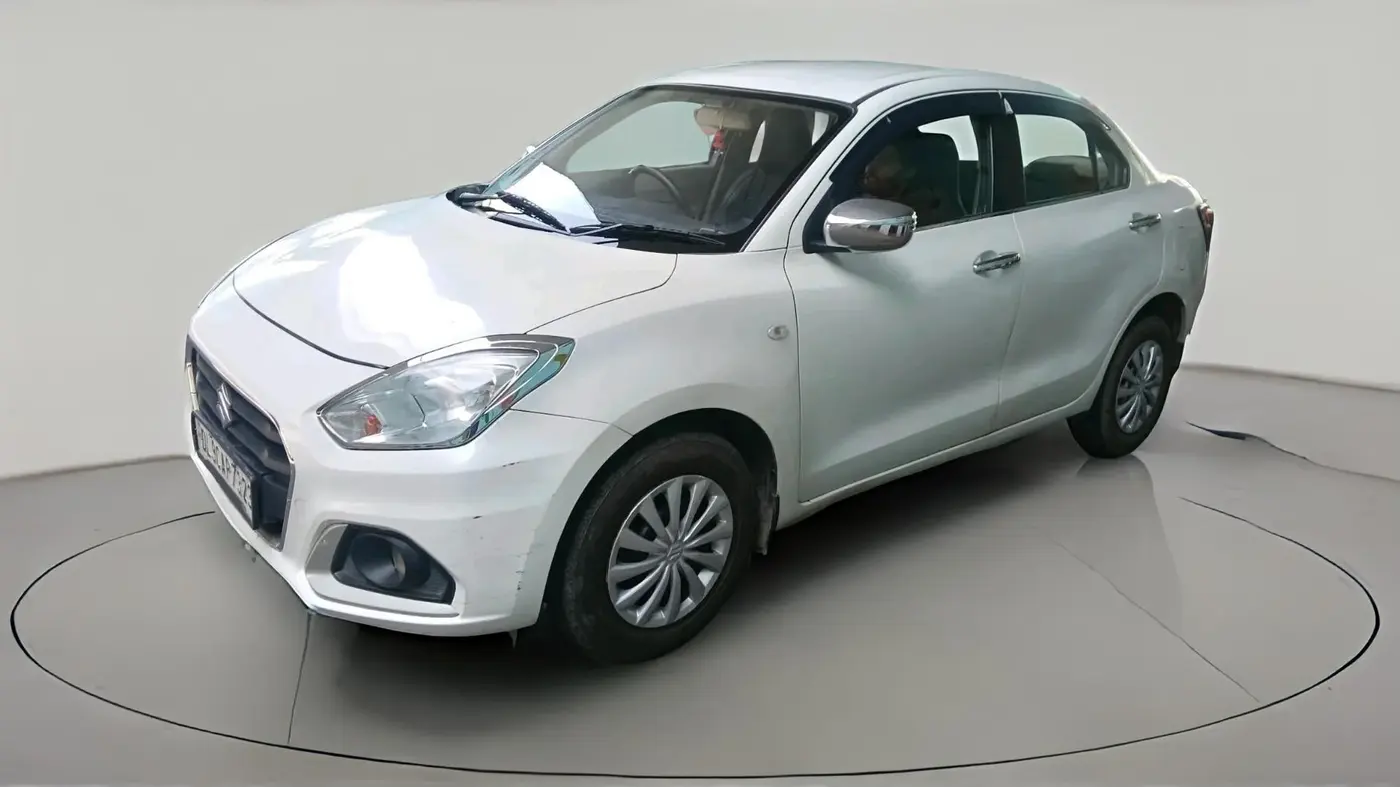 2018 Maruti Dzire LXI, CNG, Manual, 54,783 km, exterior