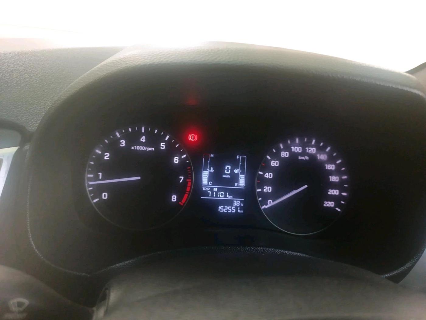 2015 Hyundai Creta  SX 1.6 Petrol , Petrol, Manual, 1,52,551 km, interior