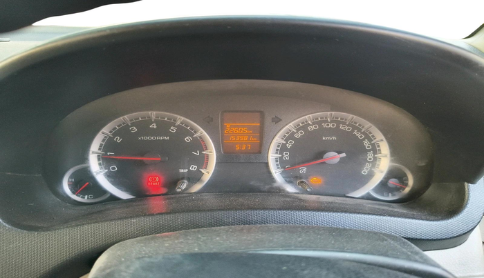 2014 Maruti Swift VXI, CNG, Manual, 1,53,981 km, interior