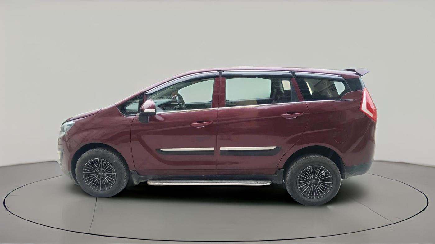 2019 Mahindra MARAZZO M2 8 STR, Diesel, Manual, 52,845 km, exterior