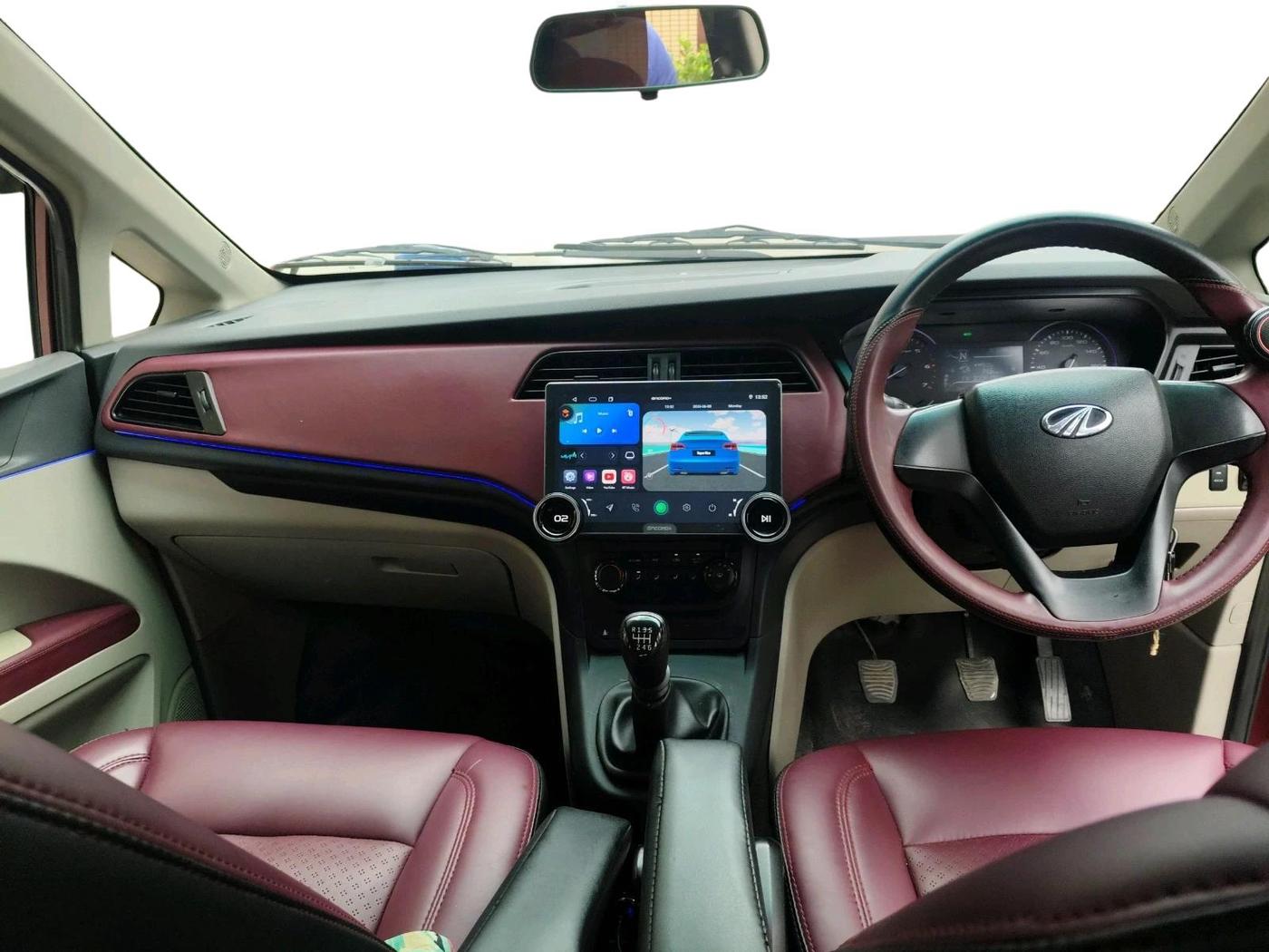 2019 Mahindra MARAZZO M2 8 STR, Diesel, Manual, 52,845 km, interior