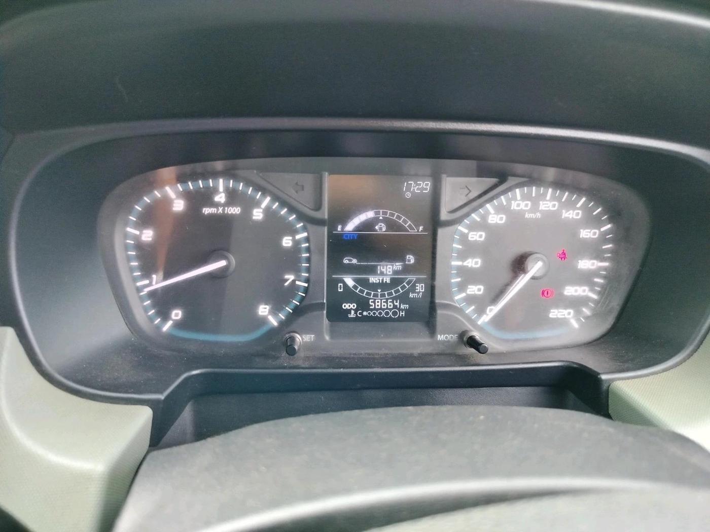 2023 Tata PUNCH ADVENTURE MT, Petrol, Manual, 58,664 km, interior