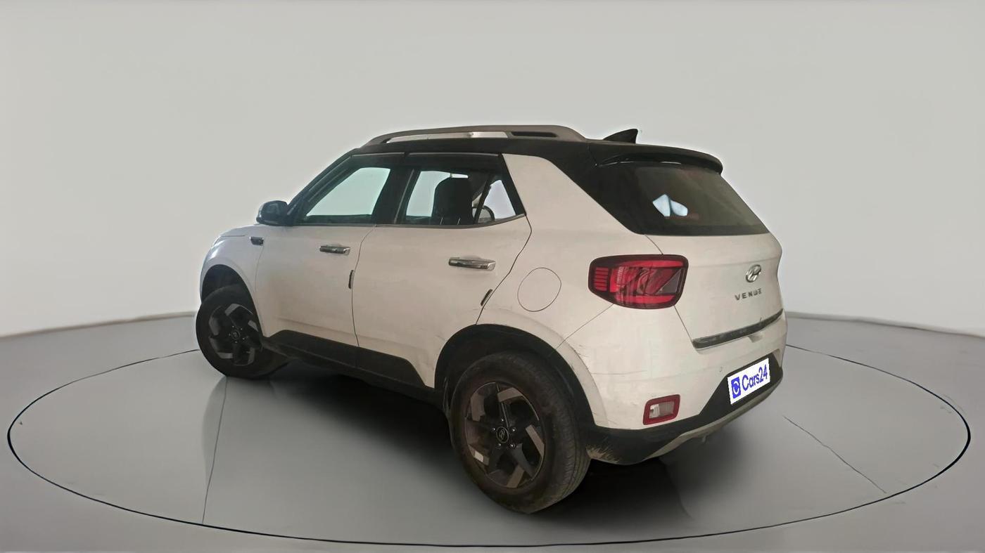 2020 Hyundai VENUE S 1.2, Petrol, Manual, 65,761 km, exterior