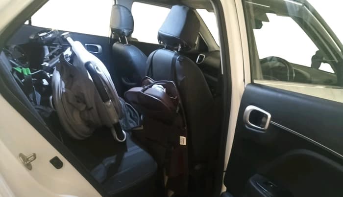 2020 Hyundai VENUE S 1.2, Petrol, Manual, 65,761 km, interior