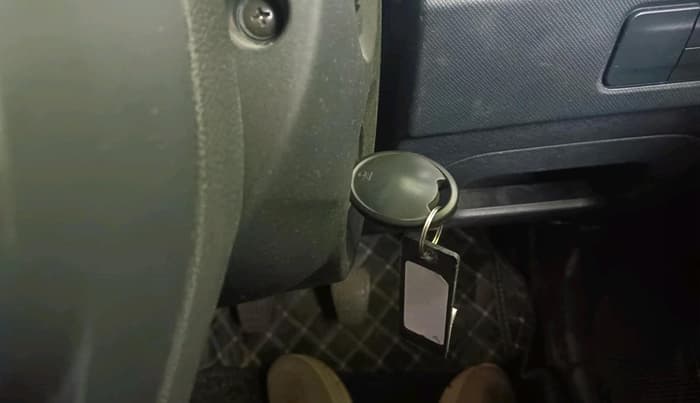 2024 Tata PUNCH PURE MT CNG, CNG, Manual, 16,711 km, interior