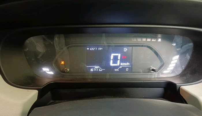 2024 Tata PUNCH PURE MT CNG, CNG, Manual, 16,711 km, interior