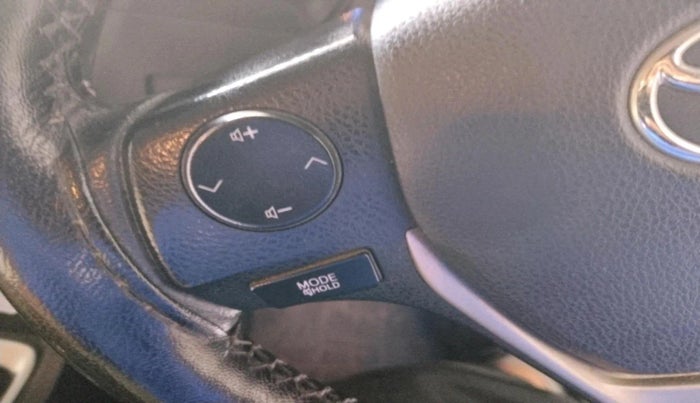 2015 Toyota Corolla Altis G PETROL, Petrol, Manual, 1,05,086 km, interior