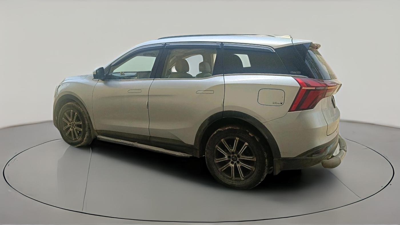 2021 Mahindra XUV700 AX 7 LUXURY D MT 7 STR, Diesel, Manual, 91,741 km, exterior