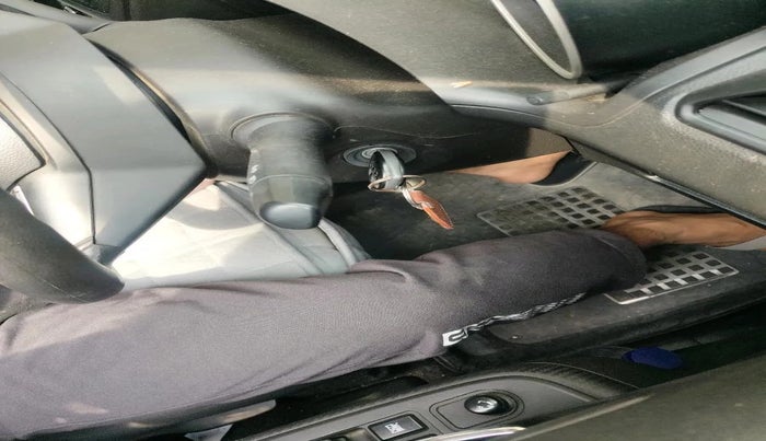 2023 Maruti Swift VXI, Petrol, Manual, 19,591 km, interior