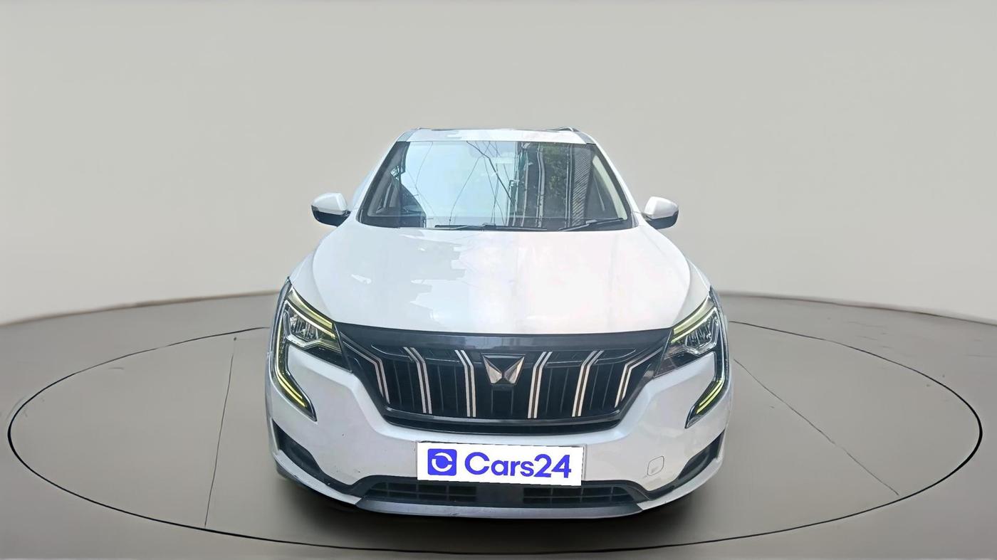2021 Mahindra XUV700 AX 7 P AT 7 STR, Petrol, Automatic, 41,297 km, exterior