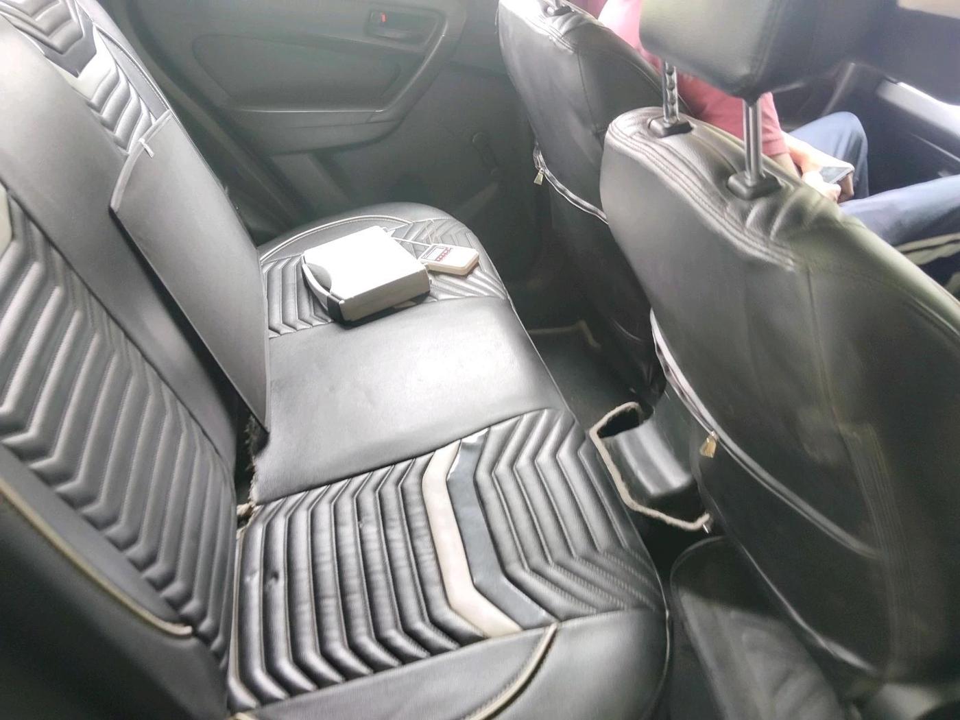 2016 Maruti Vitara Brezza LDI (O), Diesel, Manual, 1,02,611 km, interior