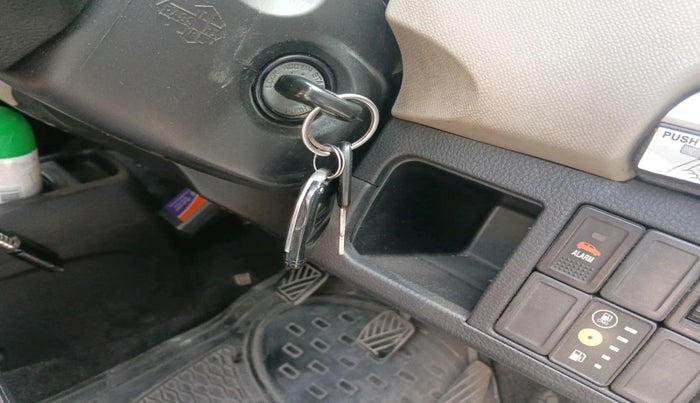 2016 Maruti Wagon R 1.0 LXI CNG, CNG, Manual, 2,51,723 km, interior