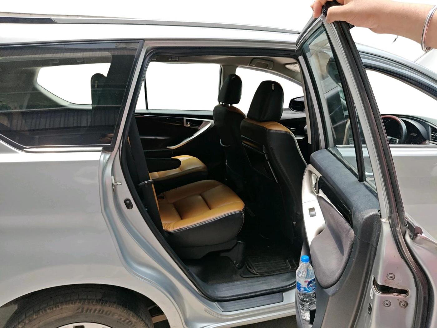 2018 Toyota Innova Crysta 2.4 VX 7 STR, Diesel, Manual, 2,64,874 km, interior