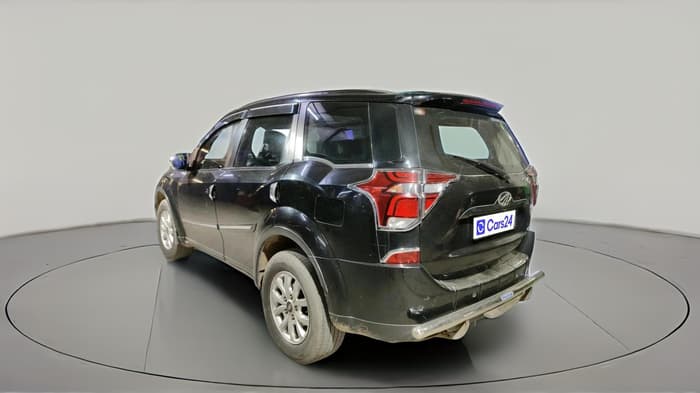 2021 Mahindra XUV500 W9, Diesel, Manual, 1,43,826 km, exterior