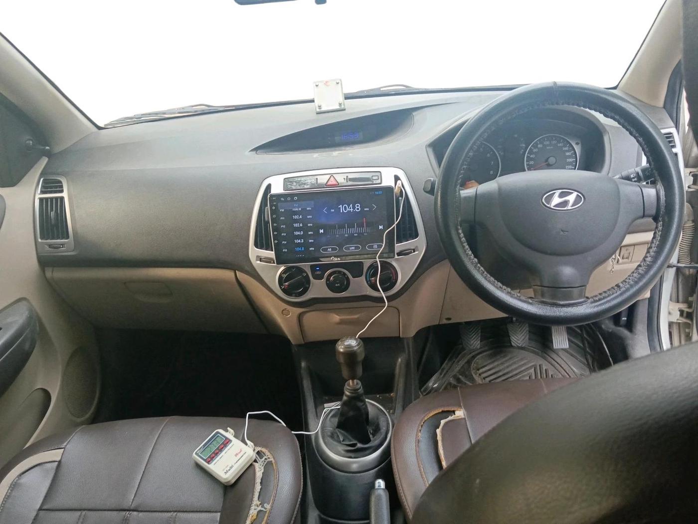 2012 Hyundai i20 MAGNA 1.2, Petrol, Manual, 53,510 km, interior