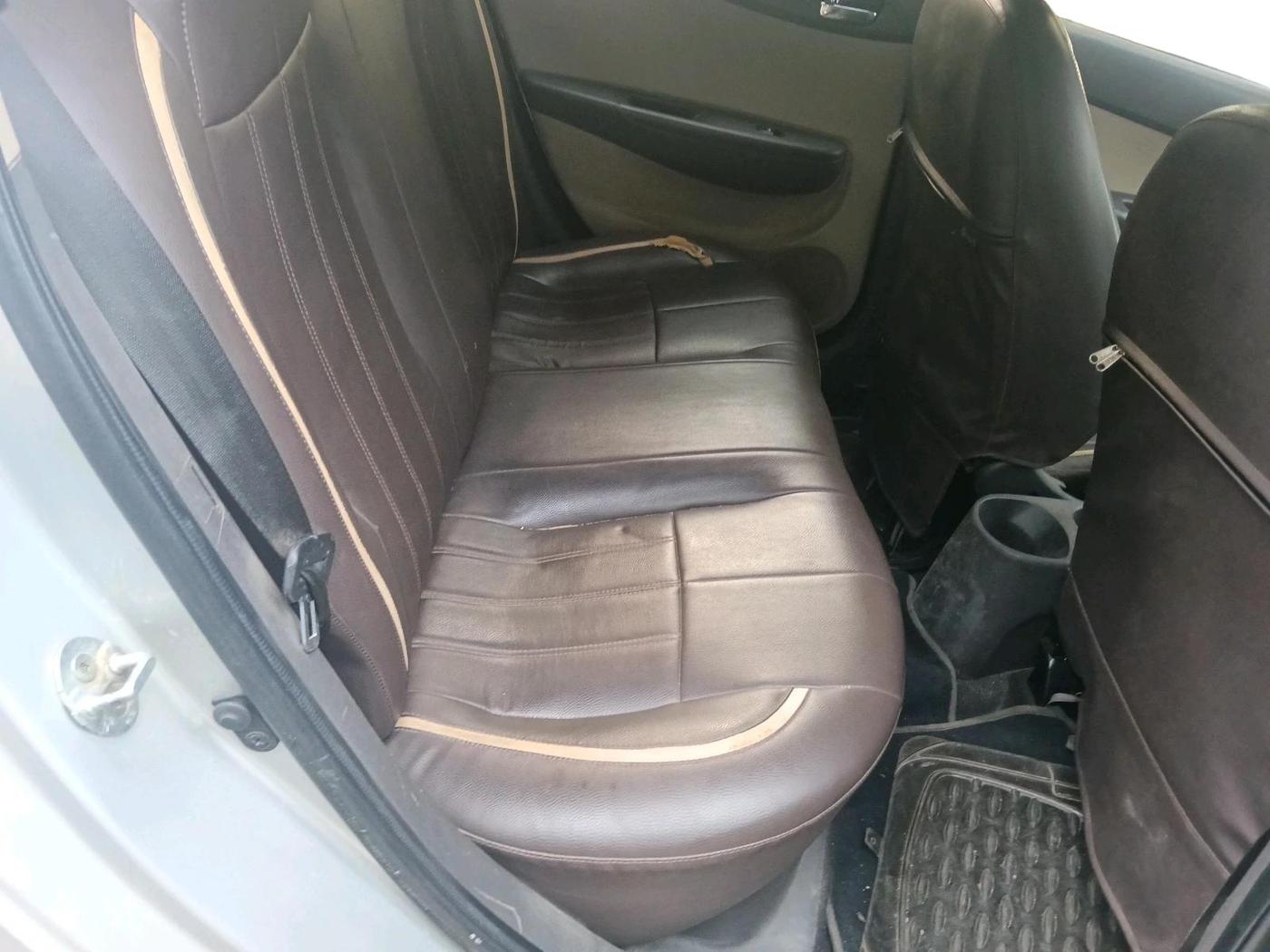 2012 Hyundai i20 MAGNA 1.2, Petrol, Manual, 53,510 km, interior