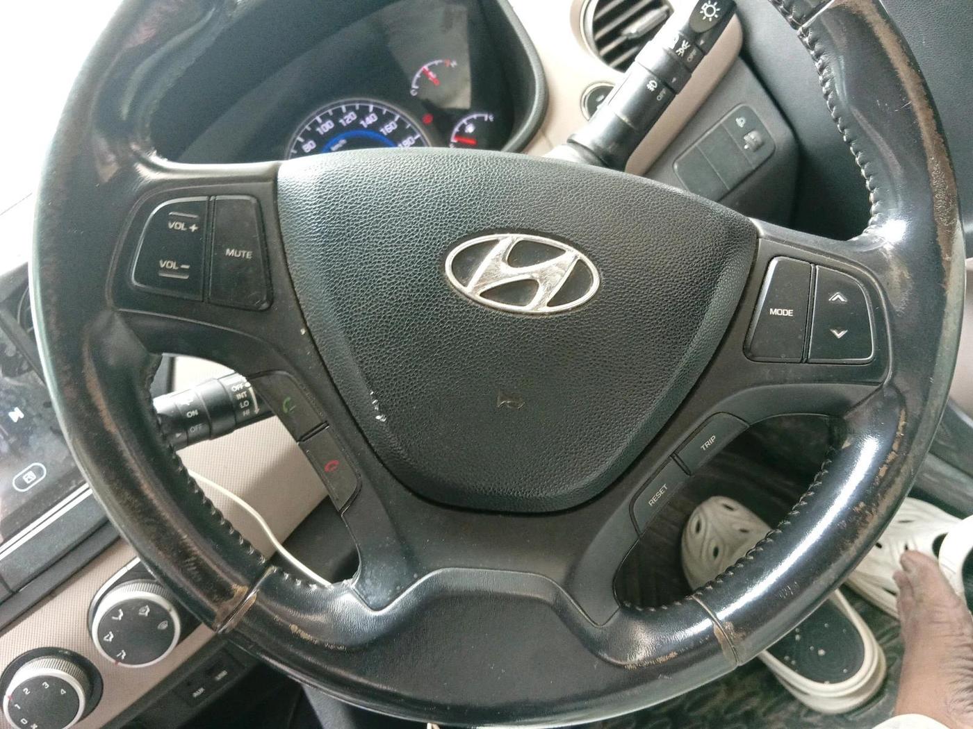 2014 Hyundai Grand i10 ASTA AT 1.2 KAPPA VTVT, Petrol, Automatic, 56,929 km, interior