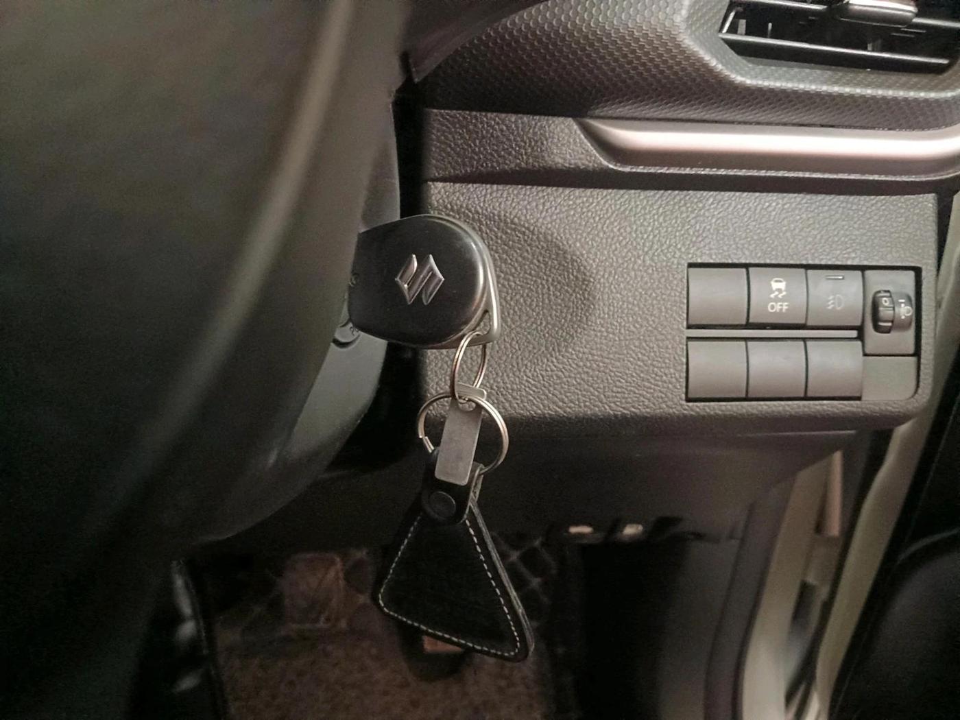 2024 Maruti BREZZA VXI, Petrol, Manual, 12,094 km, interior