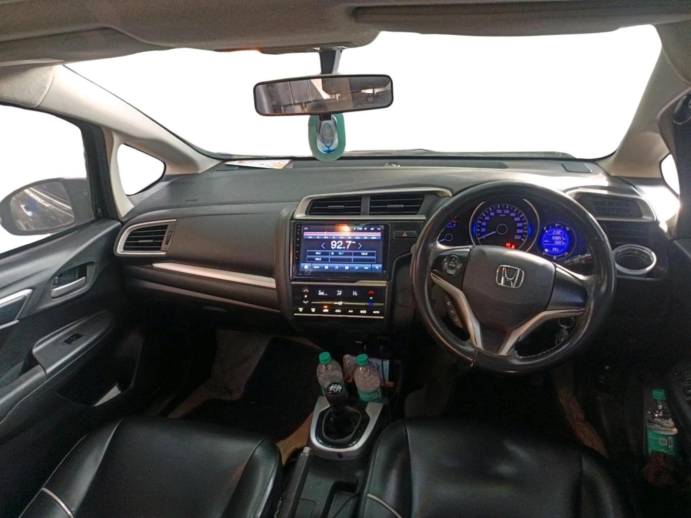 2017 Honda WR-V 1.2L I-VTEC VX MT, Petrol, Manual, 1,59,857 km, interior