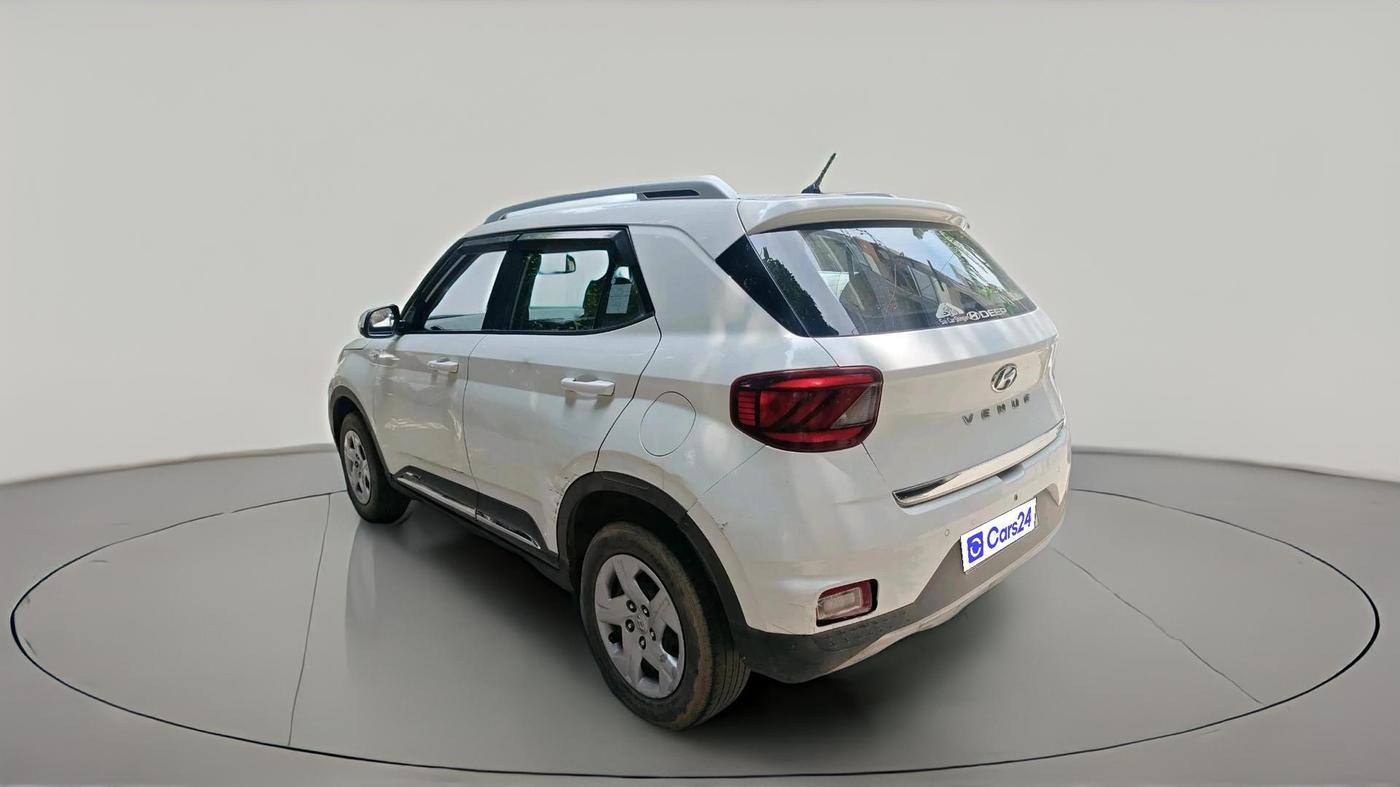 2019 Hyundai VENUE S 1.2, Petrol, Manual, 1,04,484 km, exterior