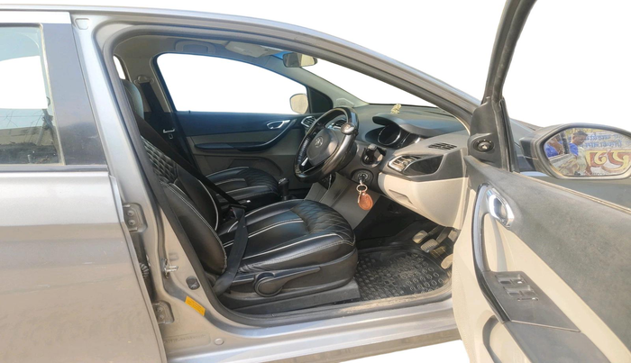 2018 Tata Tiago XZ DIESEL, Diesel, Manual, 89,383 km, interior