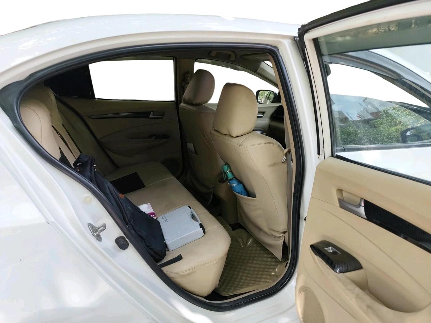 2011 Honda City 1.5L I-VTEC V MT, Petrol, Manual, 1,64,849 km, interior