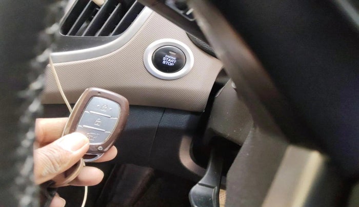 2016 Hyundai Creta SX PLUS AT 1.6 DIESEL, Diesel, Automatic, 1,08,466 km, interior