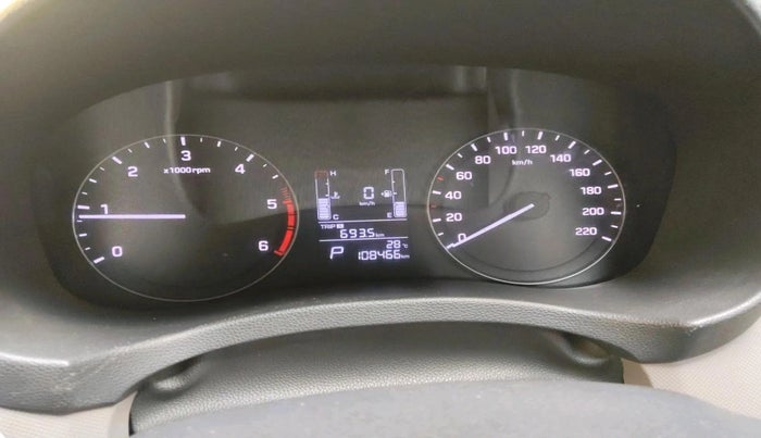 2016 Hyundai Creta SX PLUS AT 1.6 DIESEL, Diesel, Automatic, 1,08,466 km, interior