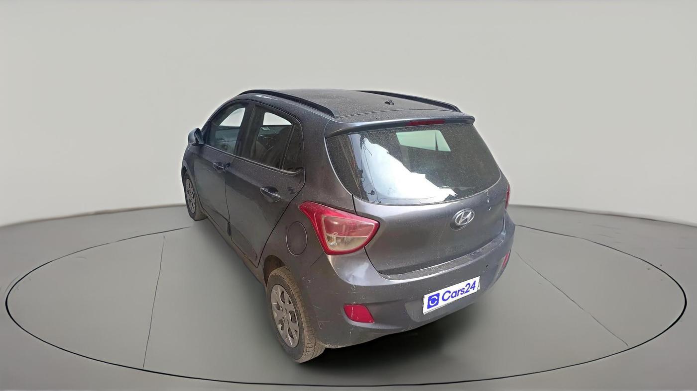 2015 Hyundai Grand i10 SPORTZ 1.2 KAPPA VTVT, Petrol, Manual, 1,16,330 km, exterior