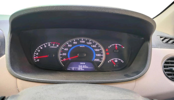 2018 Hyundai Grand i10 MAGNA 1.2 KAPPA VTVT, Petrol, Manual, 1,01,189 km, interior