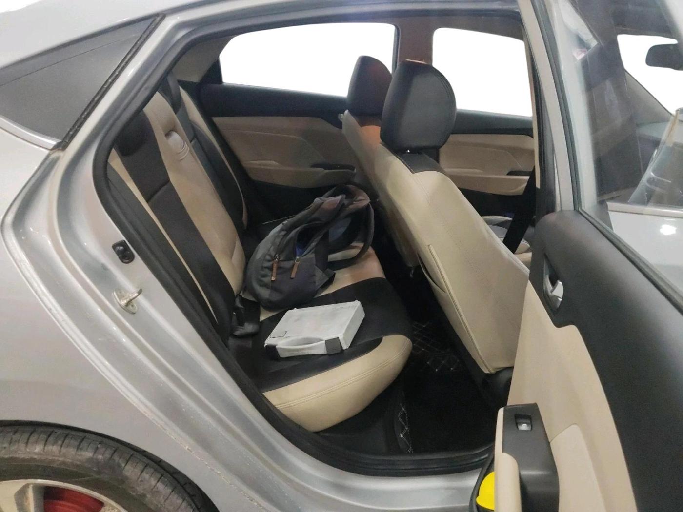 2019 Hyundai Verna 1.6 VTVT SX, Petrol, Manual, 33,530 km, interior