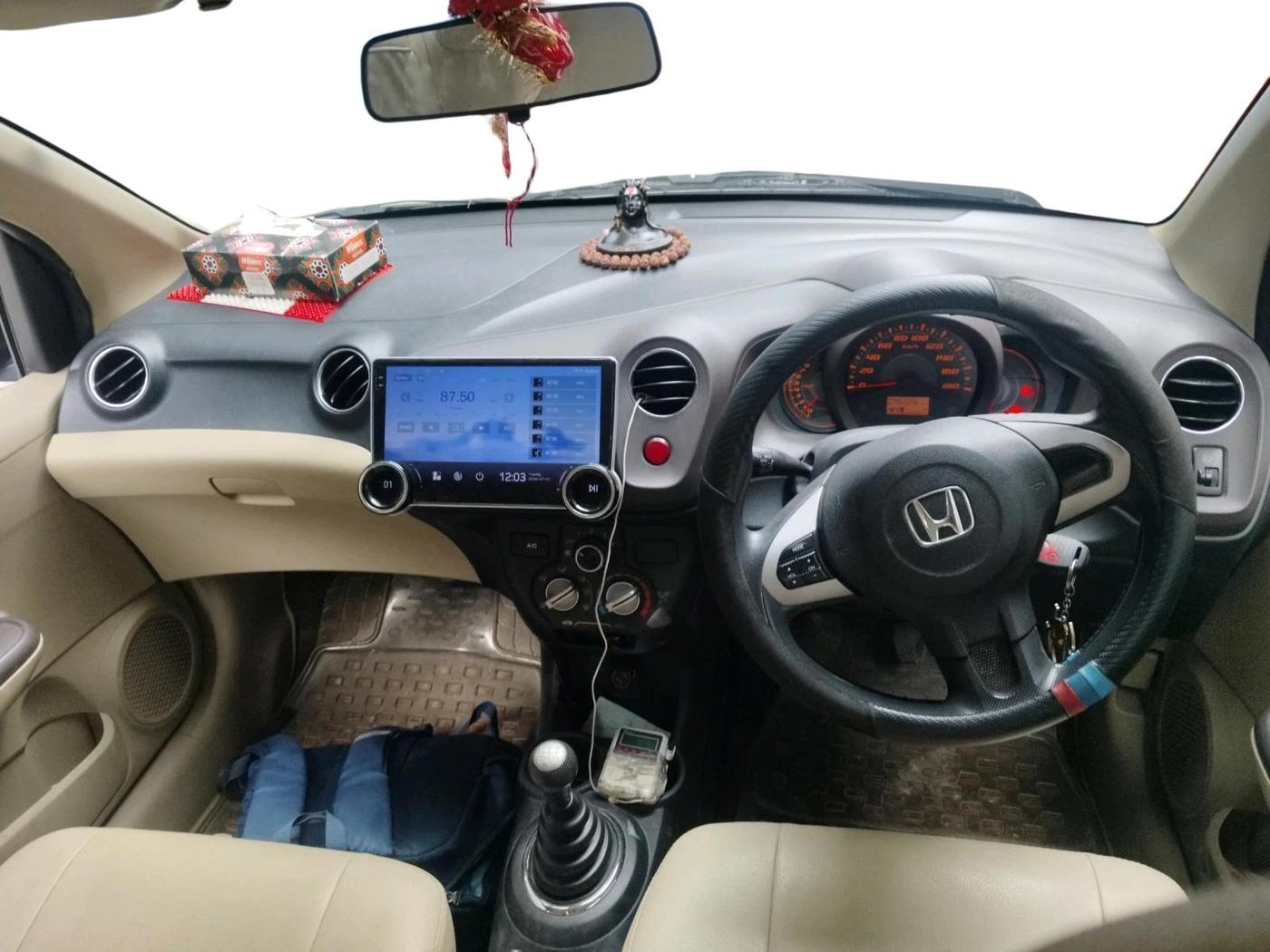 2013 Honda Amaze 1.2L I-VTEC S, Petrol, Manual, 46,937 km, interior