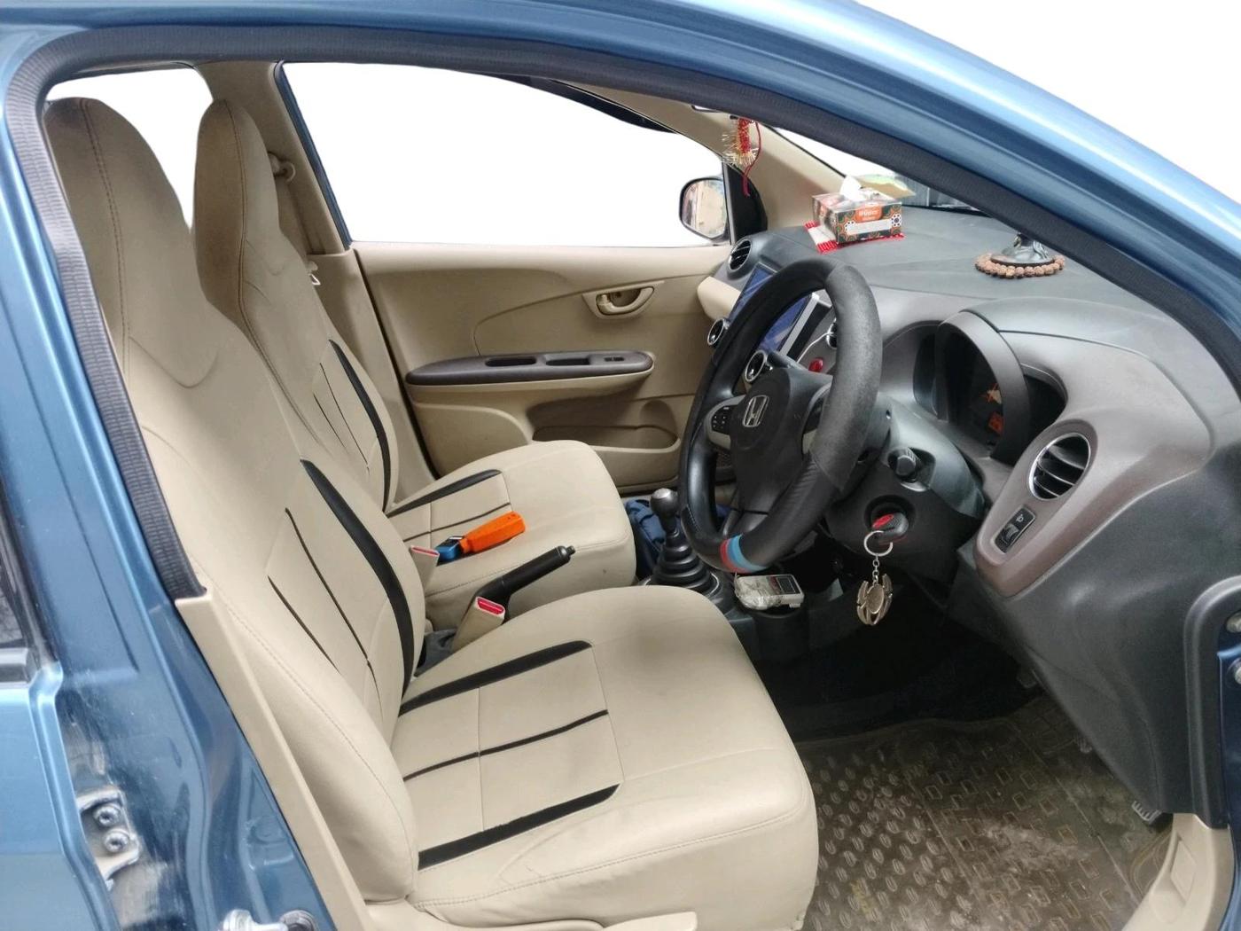 2013 Honda Amaze 1.2L I-VTEC S, Petrol, Manual, 46,937 km, interior