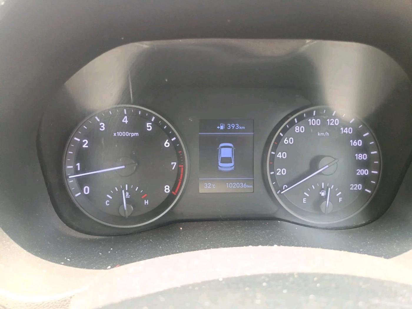 2019 Hyundai Verna 1.6 VTVT SX O, Petrol, Manual, 1,02,036 km, interior