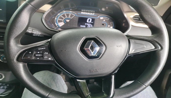 2022 Renault Kiger RXT MT, Petrol, Manual, 64,683 km, interior