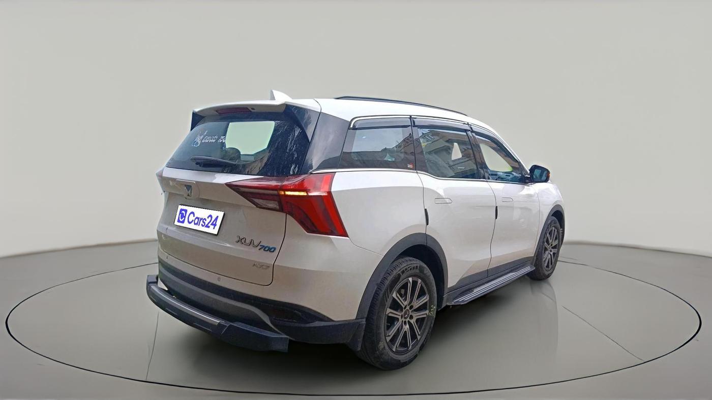 2022 Mahindra XUV700 AX 7 D MT 7 STR, Diesel, Manual, 41,588 km, exterior