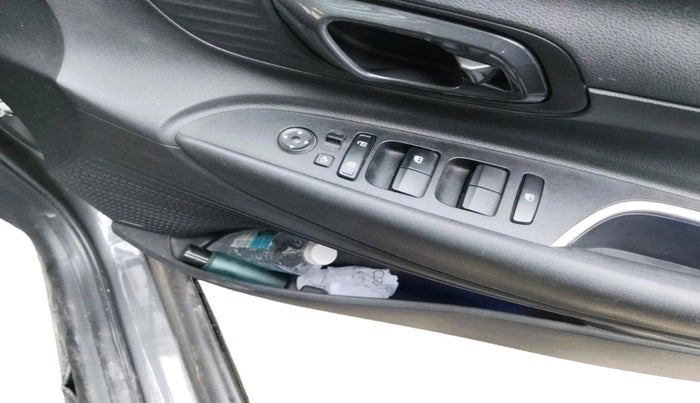 2021 Hyundai NEW I20 ASTA (O) 1.2 MT, Petrol, Manual, 24,471 km, interior