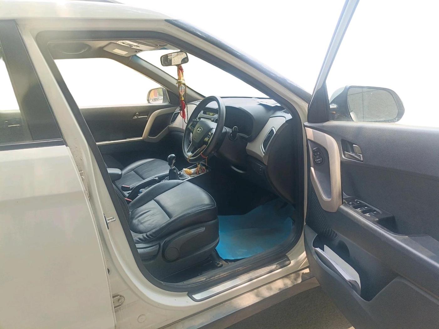2016 Hyundai Creta SX PLUS 1.6 PETROL, Petrol, Manual, 41,333 km, interior