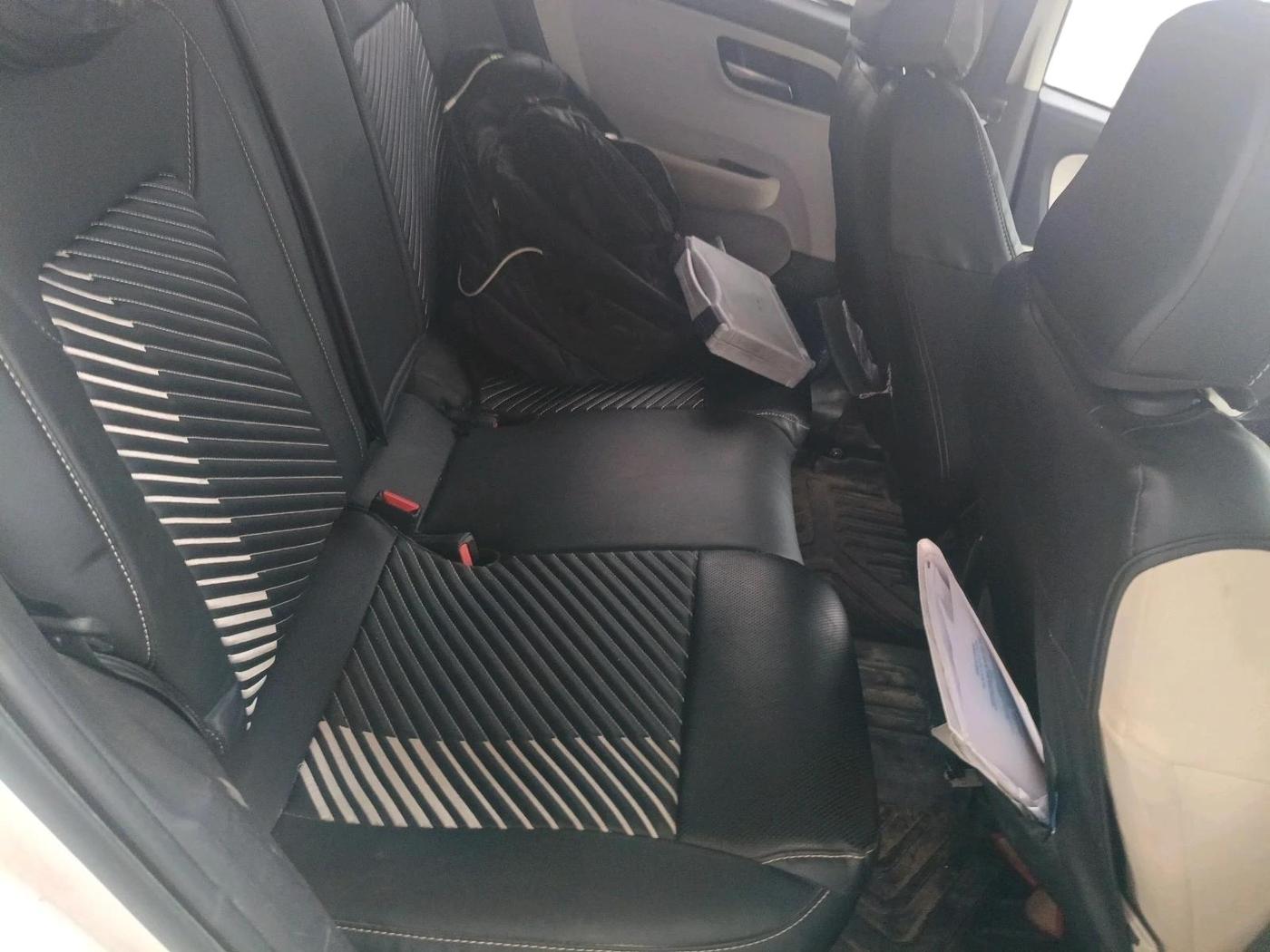 2025 Tata ALTROZ Pure S CNG 5MT, CNG, Manual, 18,314 km, interior