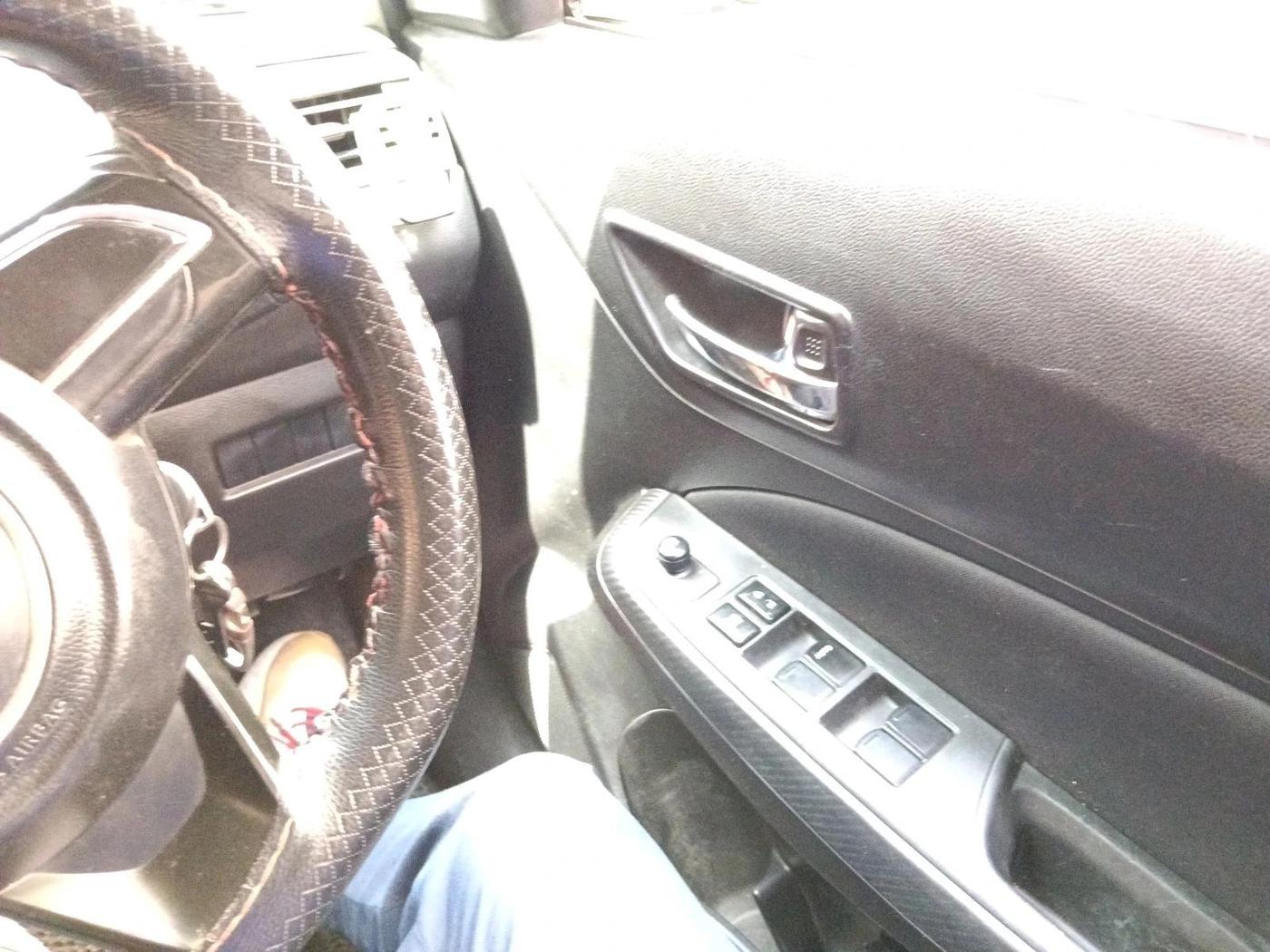 2020 Maruti Swift VXI AMT, Petrol, Automatic, 34,703 km, interior