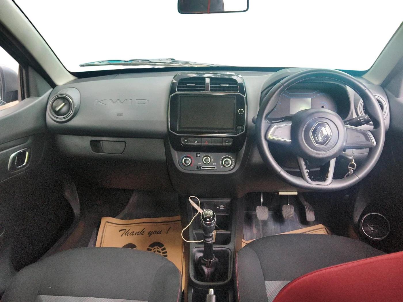 2020 Renault Kwid RXT 1.0 (O), Petrol, Manual, 45,027 km, interior