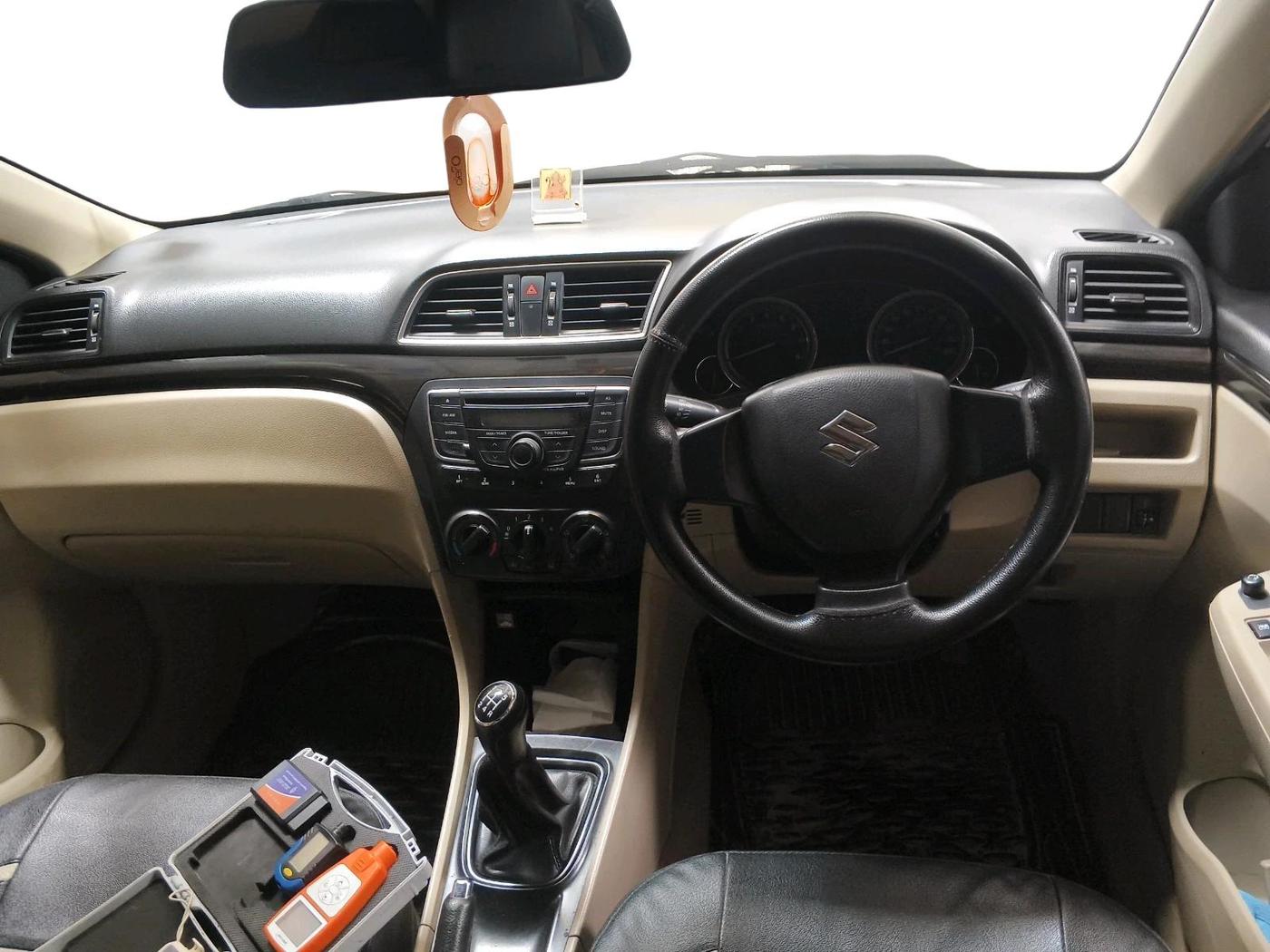2014 Maruti Ciaz VXI, Petrol, Manual, 78,776 km, interior