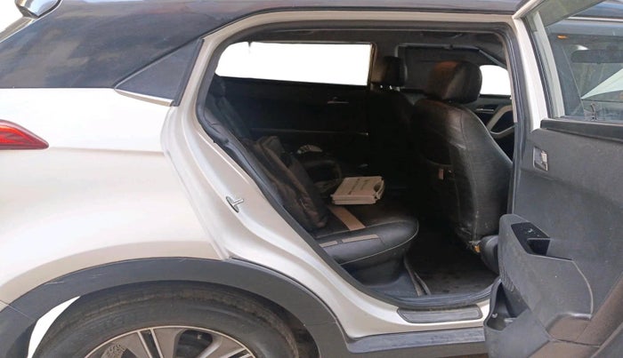 2016 Hyundai Creta SX PLUS AT 1.6 PETROL, Petrol, Automatic, 4,77,708 km, interior