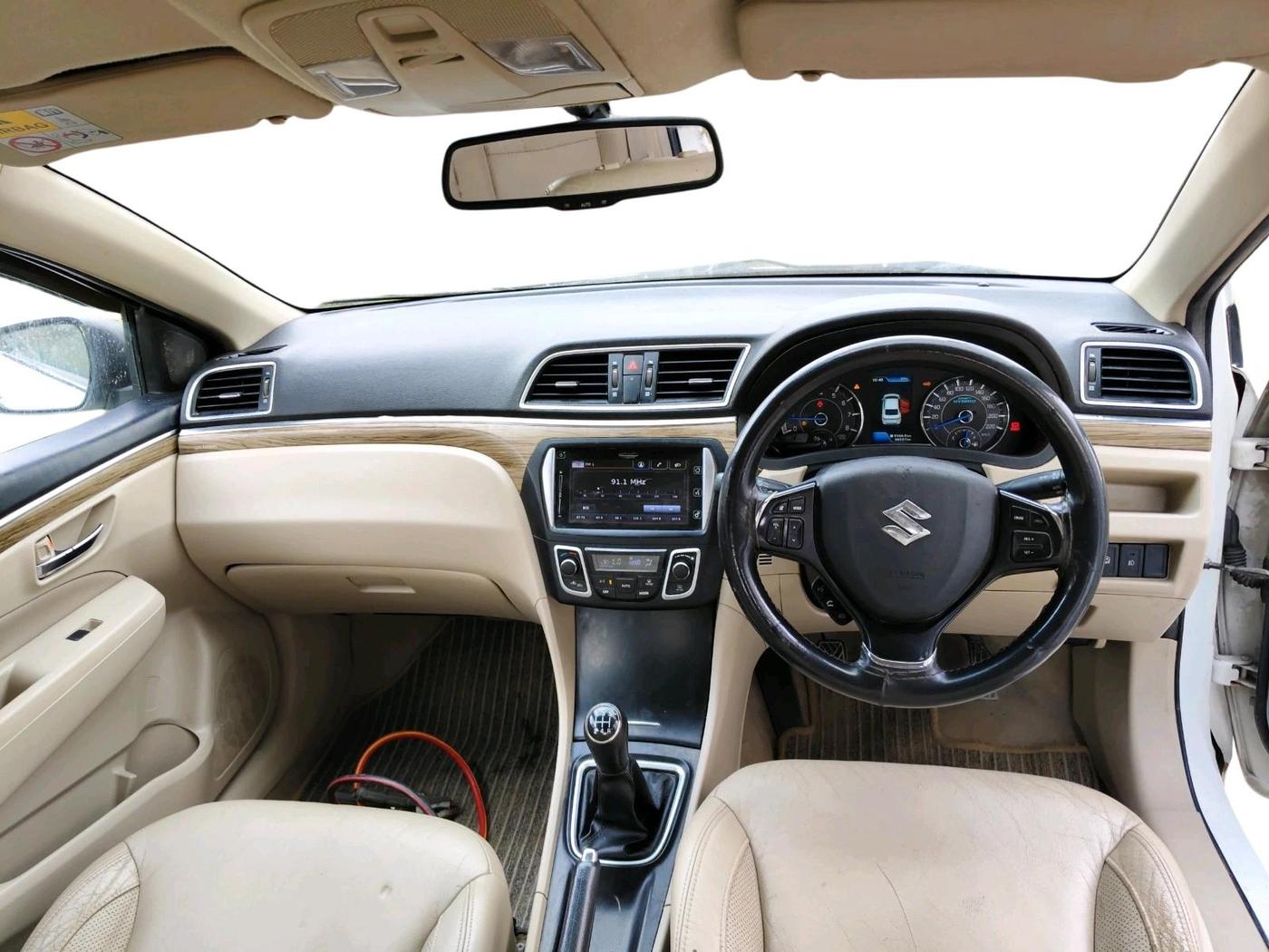 2019 Maruti Ciaz ALPHA 1.5 SHVS PETROL, Petrol, Manual, 88,597 km, interior