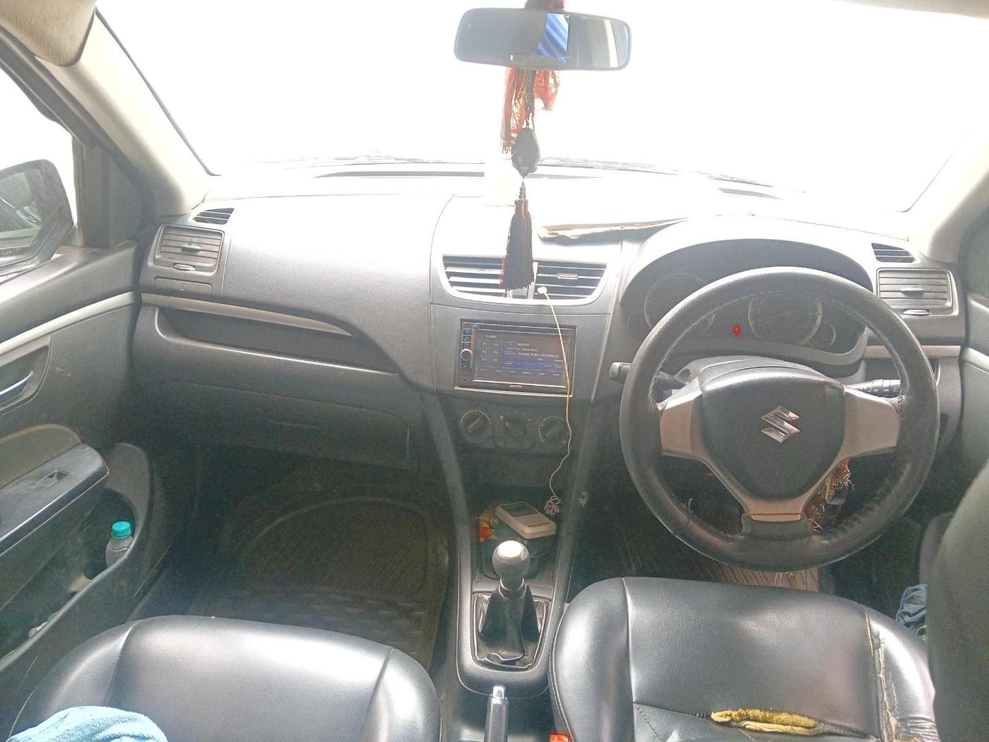 2012 Maruti Swift VXI, Petrol, Manual, 1,47,793 km, interior