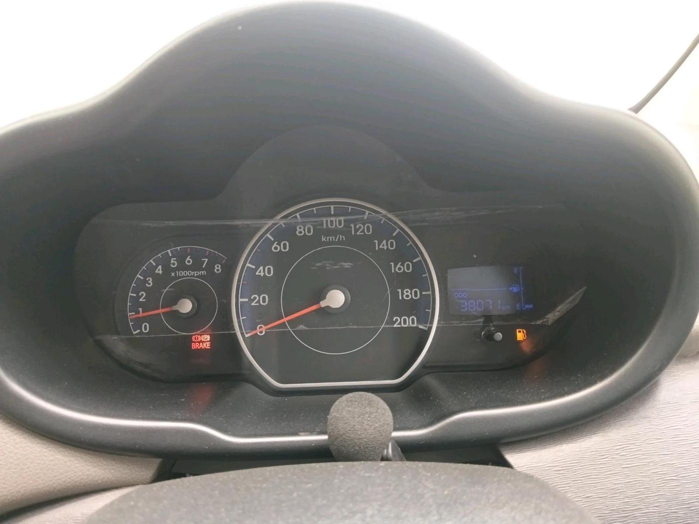 2015 Hyundai i10 MAGNA 1.2, Petrol, Manual, 38,071 km, interior