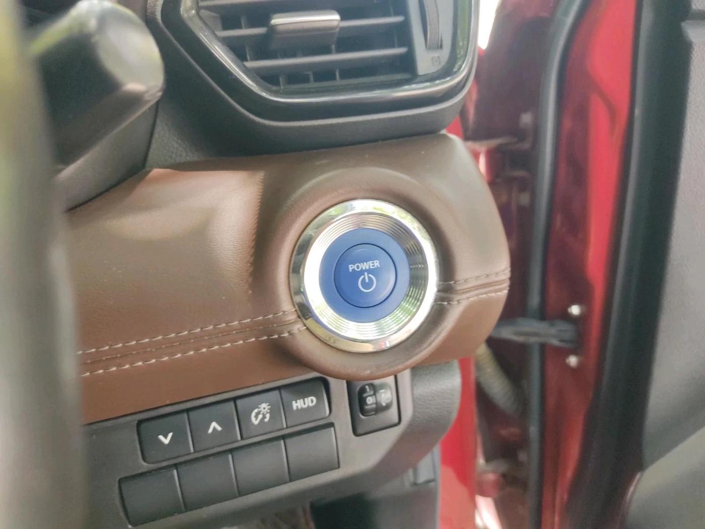 2023 Toyota URBAN CRUISER HYRYDER G HYBRID, Hybrid, Automatic, 32,220 km, interior